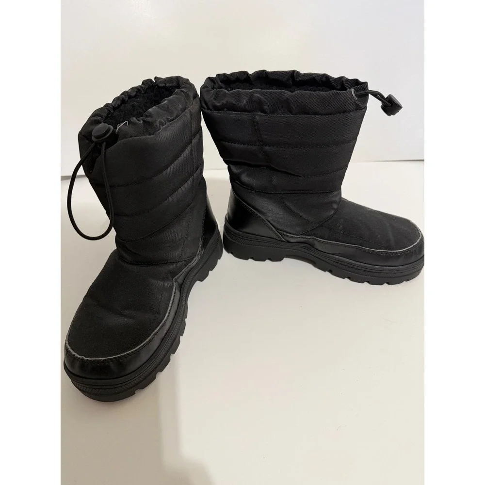 Northside Kids Size 2 Black Quilted Nylon Winter Snow Boots Faux Fur Lined